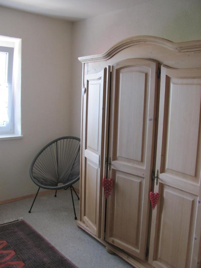 #2 Ruhiges Gemuetliches Ferienzimmer Mit 2 Einzelbetten Gemeinschaftsbad W-Lan Airport Nah Late Night Check In Haus Nr 9,5 Trunkelsberg Dış mekan fotoğraf