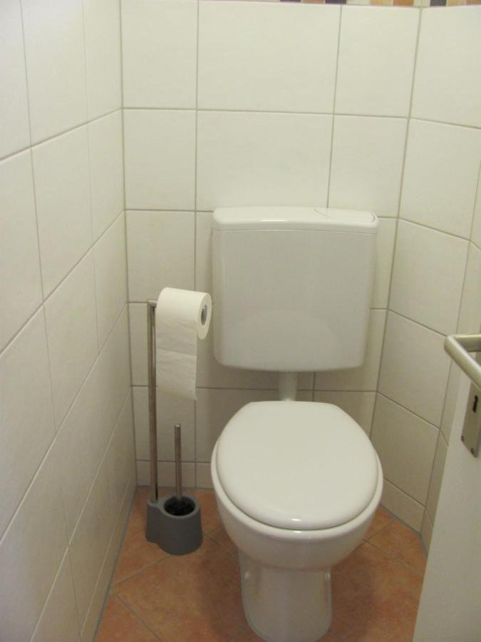 #2 Ruhiges Gemuetliches Ferienzimmer Mit 2 Einzelbetten Gemeinschaftsbad W-Lan Airport Nah Late Night Check In Haus Nr 9,5 Trunkelsberg Dış mekan fotoğraf